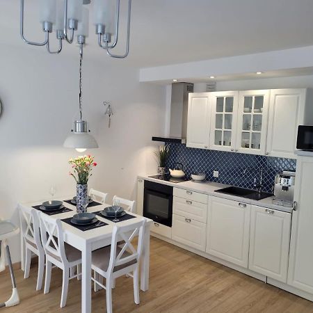 Sunset II Apartment Дзивновек Екстериор снимка